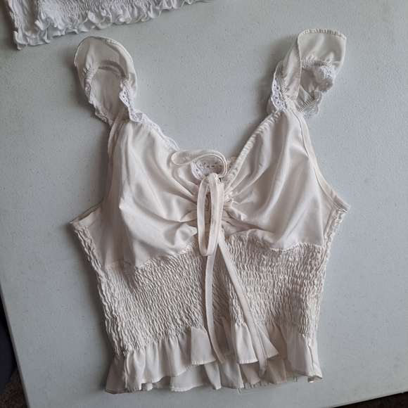 White 4 Tops Bundle - Picture 4 of 12